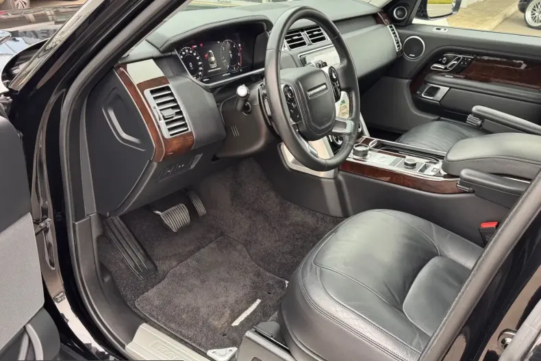 Land Rover Range Rover din 2022 cu 28.000 km - oferta LAN213849 - foto 7