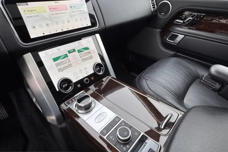 Land Rover Range Rover din 2022 cu 28.000 km - oferta LAN213849 - foto 10