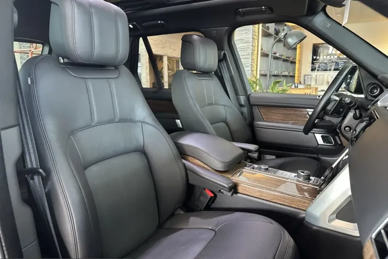 Land Rover Range Rover din 2022 cu 39.920 km - oferta LAN213850 - foto 16