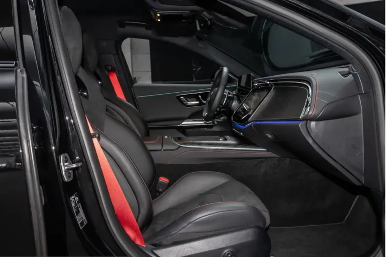 Mercedes-Benz E 53 AMG (Clasa E) din 2025 cu 16.660 km - oferta MER213856 - foto 6