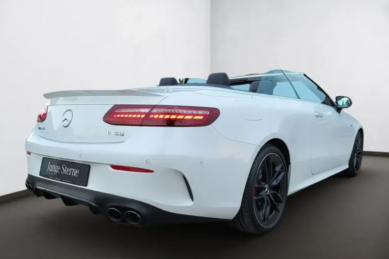Mercedes-Benz E 53 AMG (Clasa E) din 2023 cu 17.990 km - oferta MER213857 - foto 4