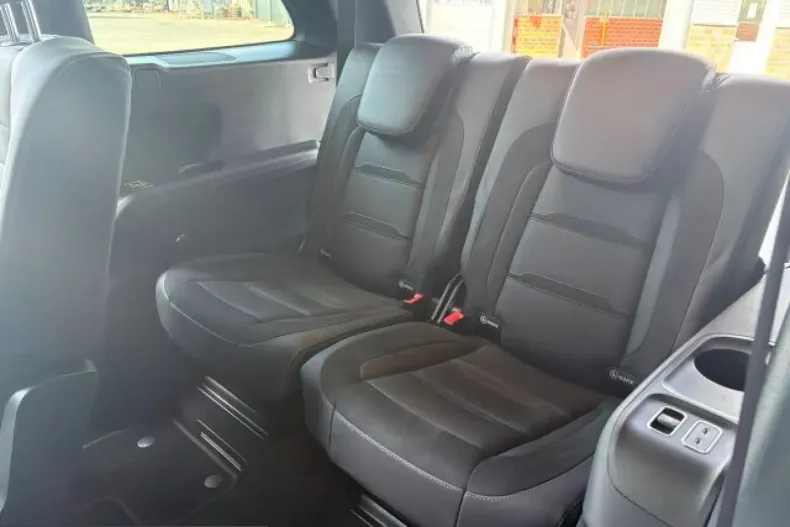 Mercedes-Benz GLS 63 (Clasa GLS) din 2025 cu 5.124 km - oferta MER213861 - foto 15