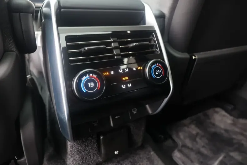 Land Rover Range Rover din 2024 cu 16.276 km - oferta LAN213868 - foto 30