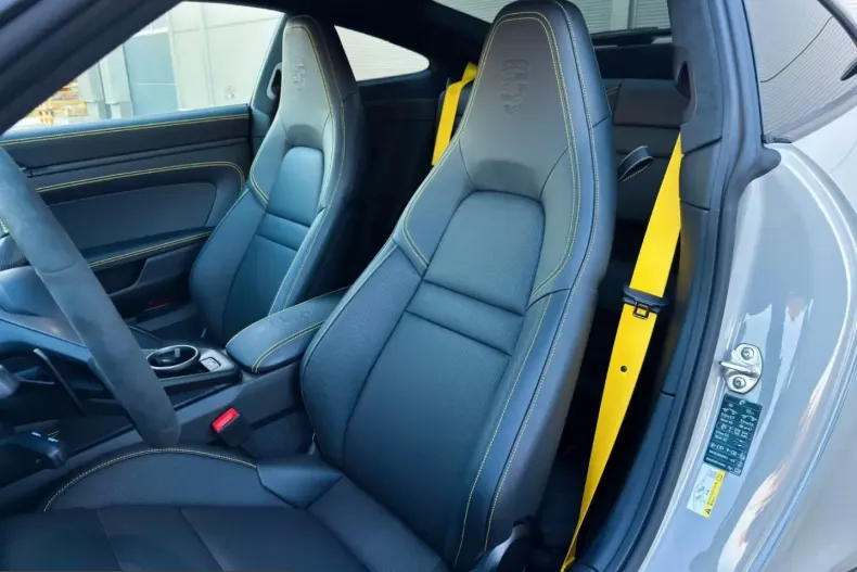 Porsche 992 din 2025 cu 1.104 km - oferta POR213869 - foto 12