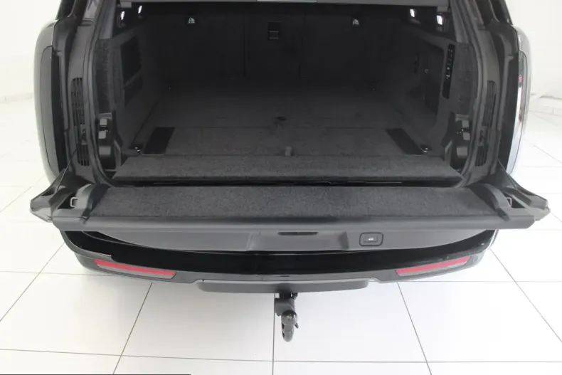 Land Rover Range Rover din 2024 cu 10.800 km - oferta LAN213871 - foto 13