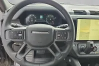 Land Rover Defender din 2026 cu 3.650 km - oferta LAN213872 - foto 8