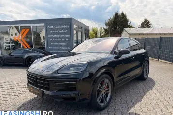 Porsche Cayenne din 2024 - oferta POR213875