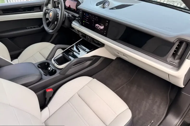 Porsche Cayenne din 2024 cu 75.000 km - oferta POR213875 - foto 25