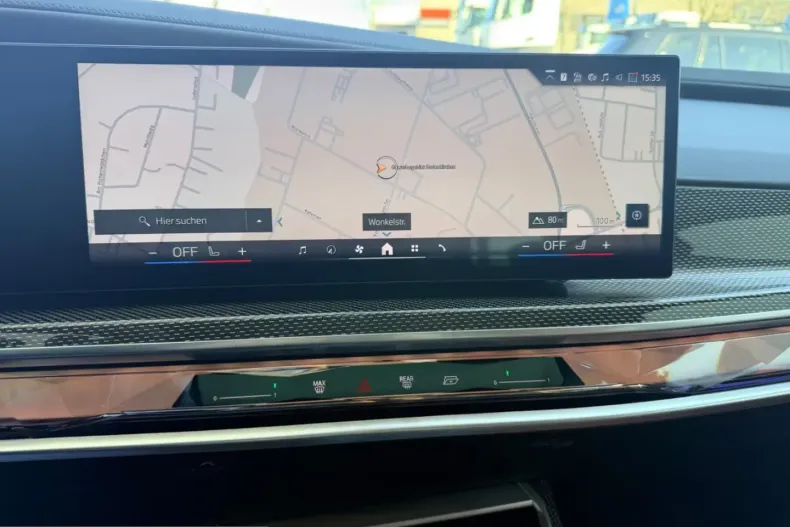 BMW 740 (Seria 7) din 2025 cu 4.980 km - oferta BMW213878 - foto 9