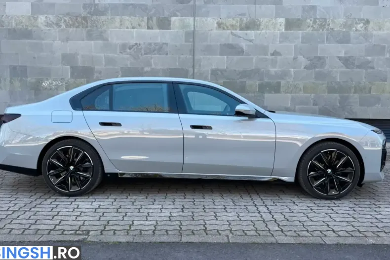 BMW 740 (Seria 7) din 2026 cu 4.050 km - oferta BMW213879 - foto 5