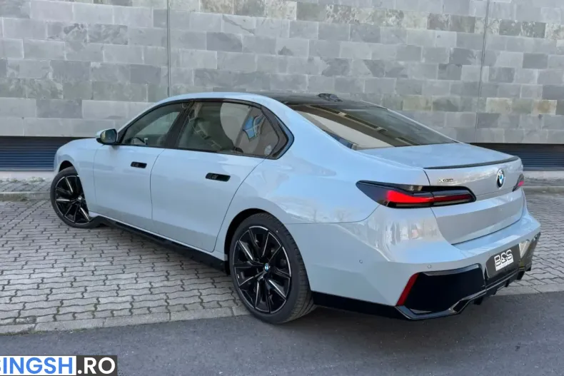 BMW 740 (Seria 7) din 2026 cu 4.050 km - oferta BMW213879 - foto 7