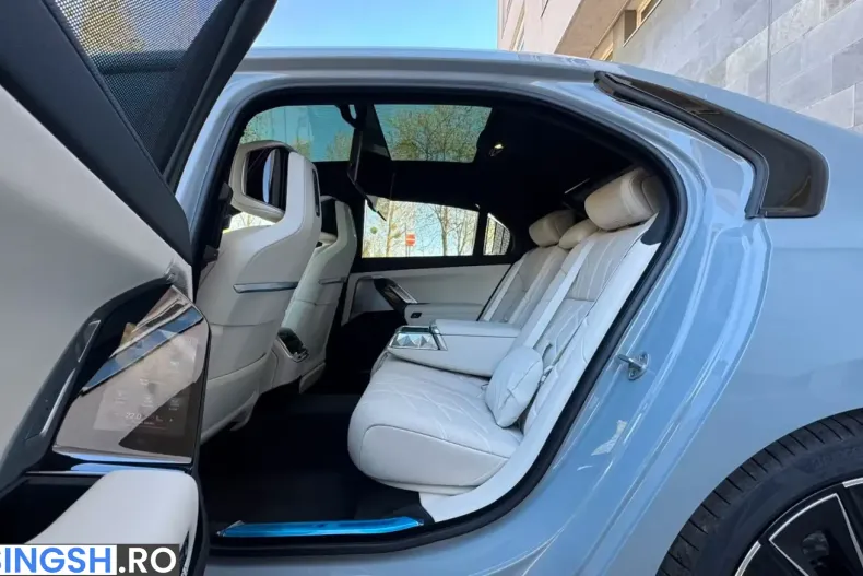 BMW 740 (Seria 7) din 2026 cu 4.050 km - oferta BMW213879 - foto 30