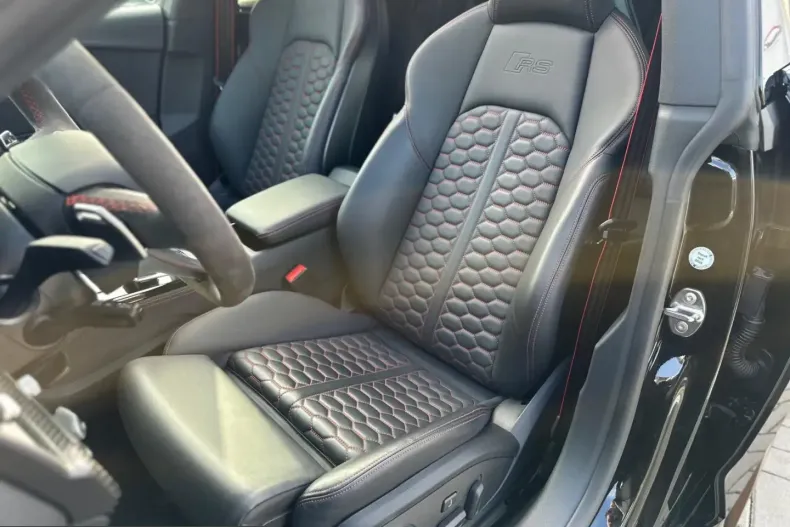 Audi RS5 din 2024 cu 10.200 km - oferta AUD213885 - foto 6