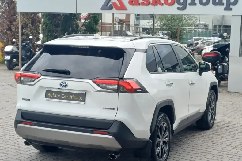Toyota RAV4 din 2022 cu 80.238 km - oferta TOY213887 - foto 4