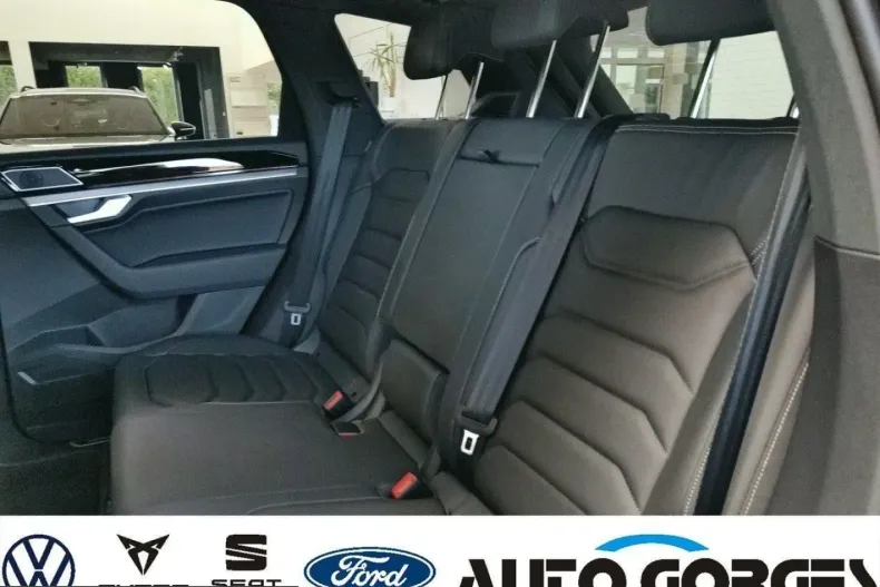 Volkswagen Touareg din 2025 cu 18.955 km - oferta VOL213890 - foto 9