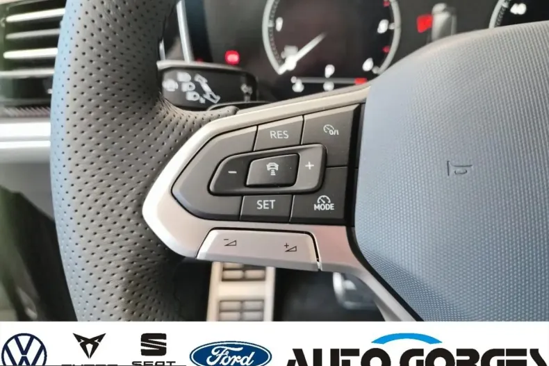 Volkswagen Touareg din 2025 cu 18.955 km - oferta VOL213890 - foto 13