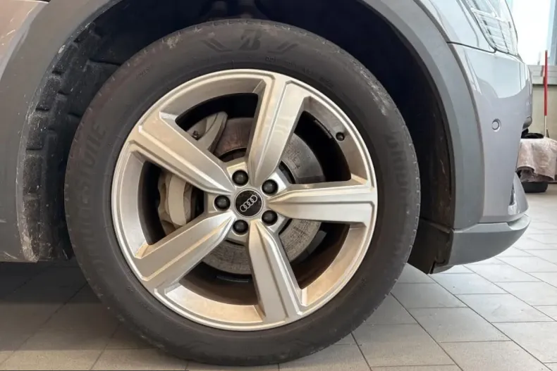Audi e-tron din 2022 cu 45.000 km - oferta AUD213893 - foto 3