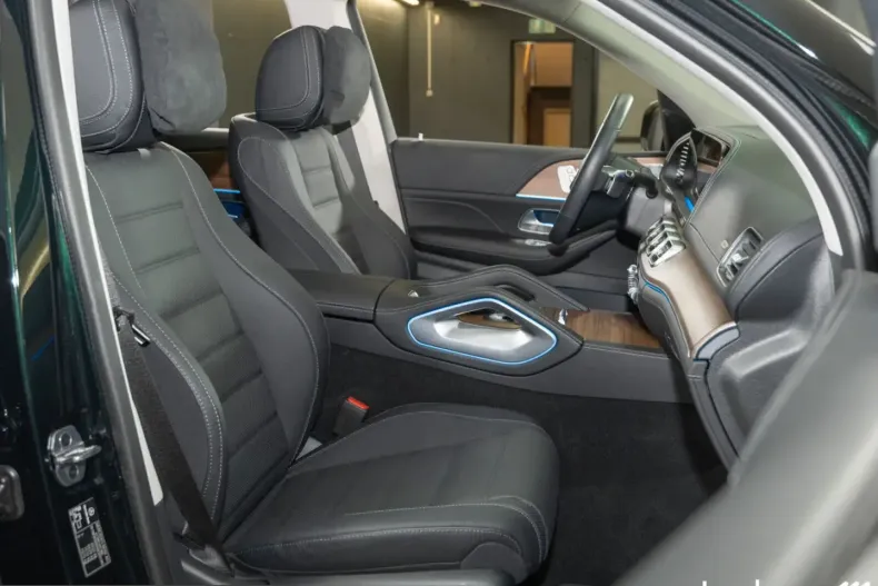 Mercedes-Benz GLE 450 (Clasa GLE) din 2025 cu 31.154 km - oferta MER213898 - foto 18