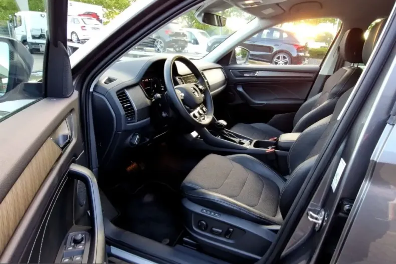 Skoda Kodiaq din 2023 cu 64.584 km - oferta SKO213902 - foto 7