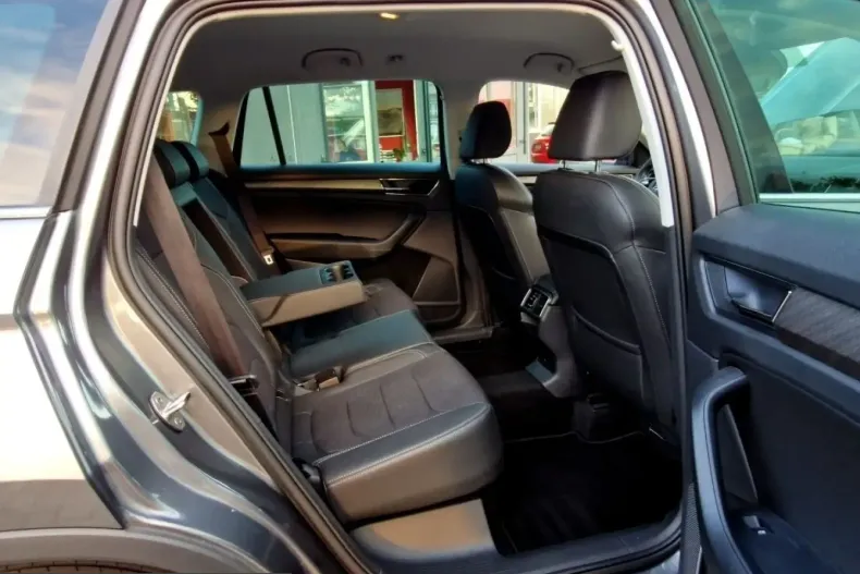 Skoda Kodiaq din 2023 cu 64.584 km - oferta SKO213902 - foto 9