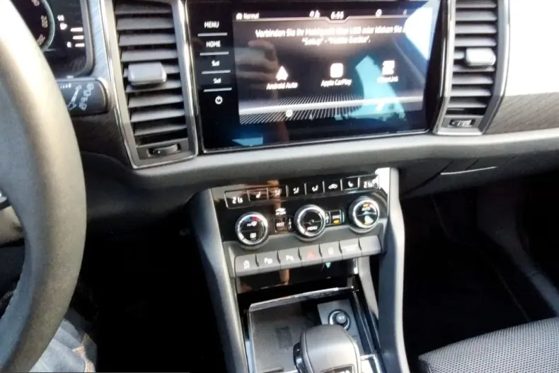 Skoda Kodiaq din 2023 cu 64.584 km - oferta SKO213902 - foto 11