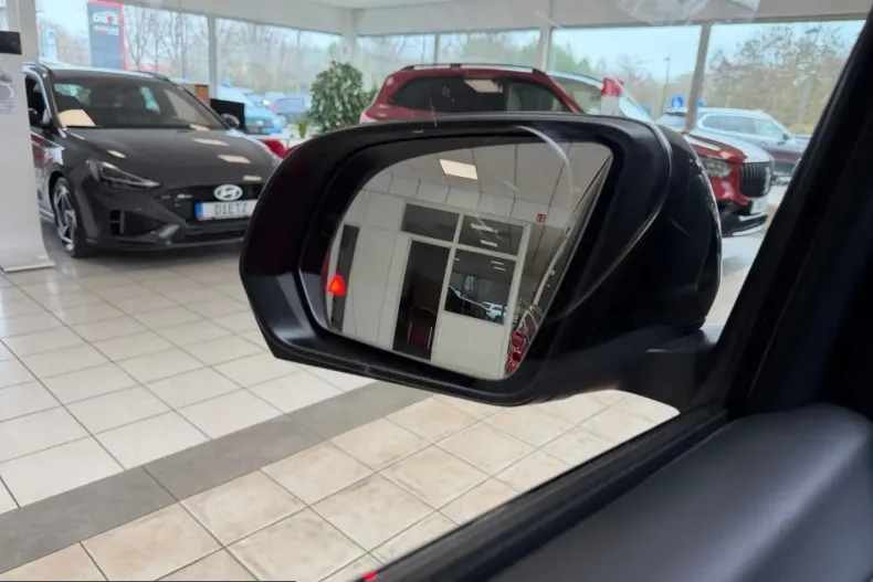 Mercedes-Benz V 300 (Clasa V) din 2025 cu 9.057 km - oferta MER213906 - foto 25
