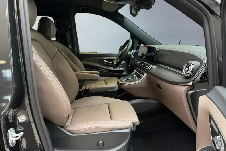 Mercedes-Benz V 300 (Clasa V) din 2025 cu 9.057 km - oferta MER213906 - foto 26