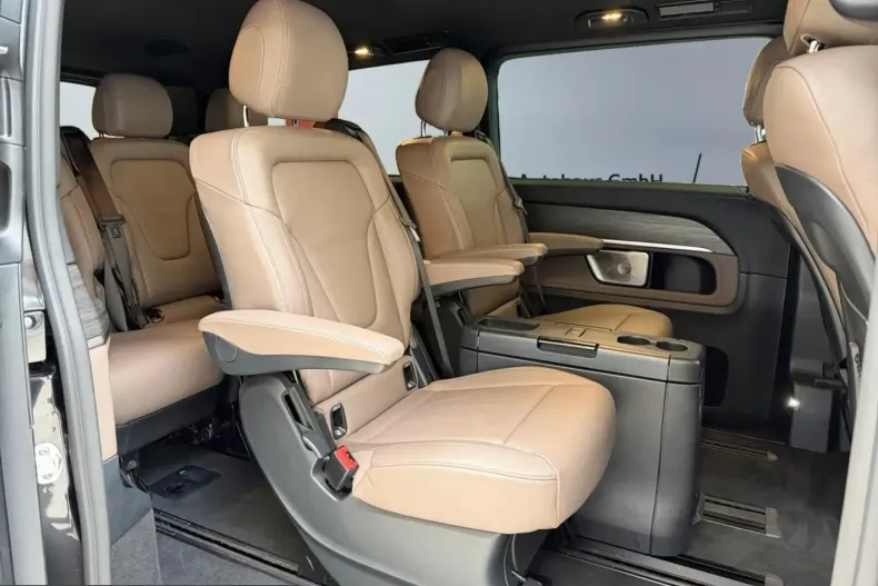 Mercedes-Benz V 300 (Clasa V) din 2025 cu 9.057 km - oferta MER213906 - foto 27