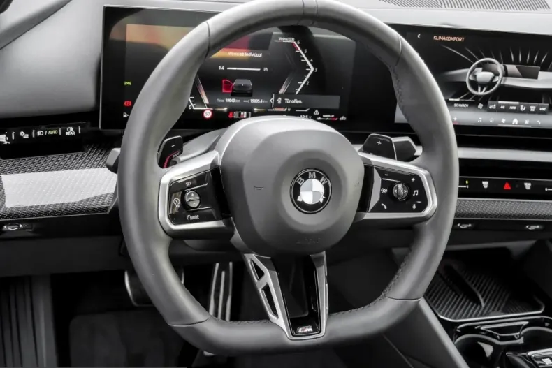 BMW 520 (Seria 5) din 2025 cu 24.990 km - oferta BMW213914 - foto 9