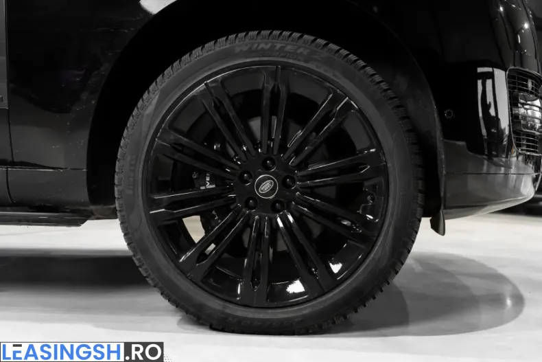 Land Rover Range Rover din 2023 cu 33.000 km - oferta LAN213917 - foto 6