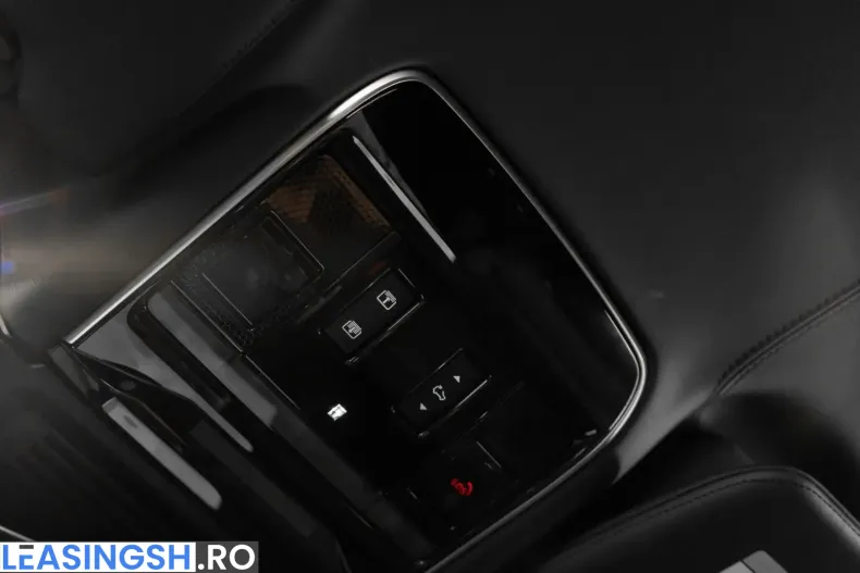 Land Rover Range Rover din 2023 cu 33.000 km - oferta LAN213917 - foto 17