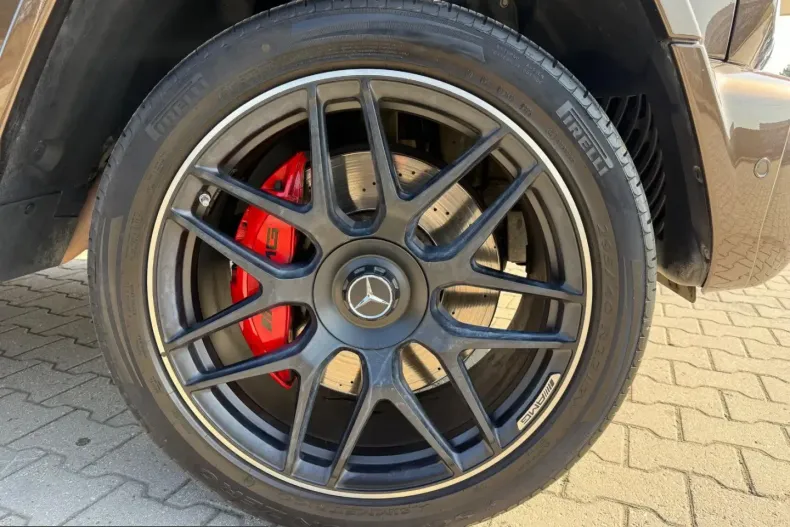 Mercedes-Benz G 63 AMG (Clasa G) din 2021 cu 75.000 km - oferta MER213918 - foto 9