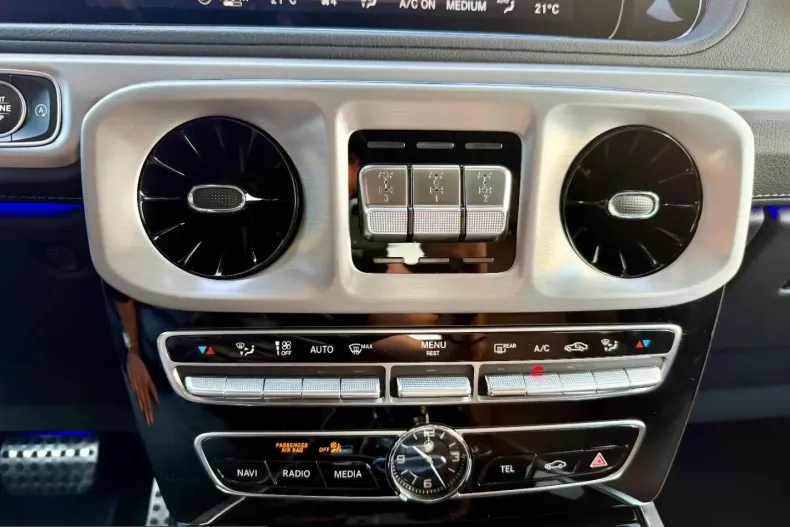 Mercedes-Benz G 400 (Clasa G) din 2021 cu 56.800 km - oferta MER213921 - foto 26