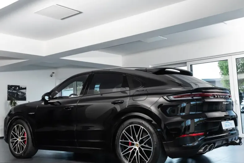 Porsche Cayenne din 2024 cu 29.900 km - oferta POR213934 - foto 4