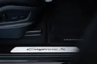 Porsche Cayenne din 2024 cu 29.900 km - oferta POR213934 - foto 18