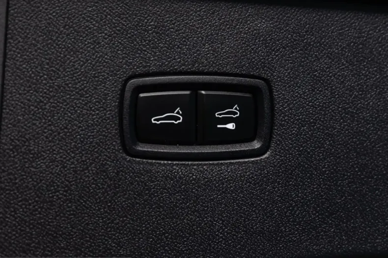 Porsche Cayenne din 2024 cu 29.900 km - oferta POR213934 - foto 32