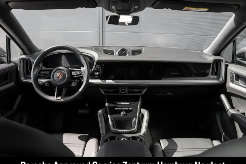 Porsche Cayenne din 2024 cu 23.158 km - oferta POR213935 - foto 3