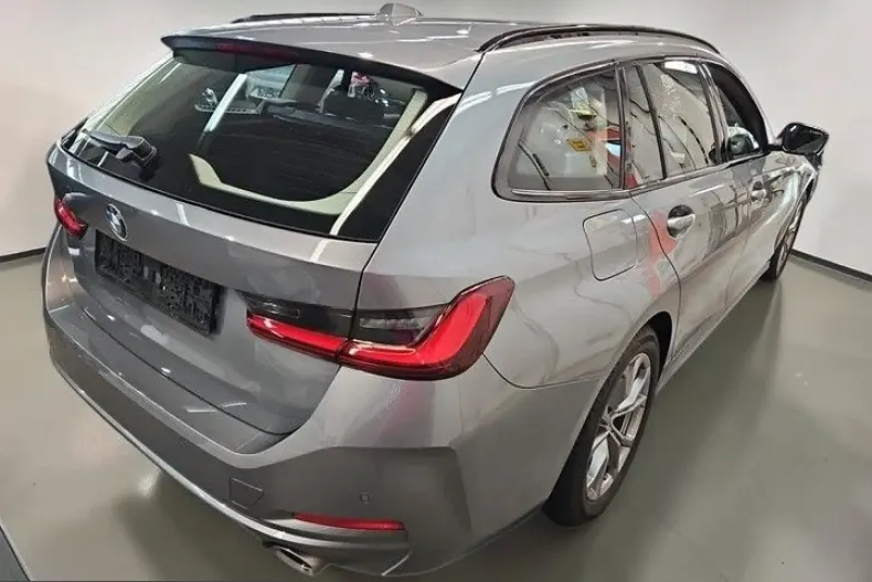 BMW 320 (Seria 3) din 2024 cu 17.000 km - oferta BMW213939 - foto 4