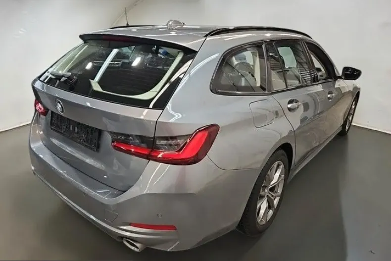 BMW 320 (Seria 3) din 2024 cu 22.000 km - oferta BMW213942 - foto 4