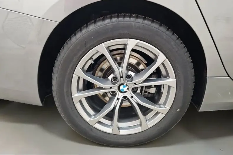 BMW 320 (Seria 3) din 2024 cu 22.000 km - oferta BMW213942 - foto 5