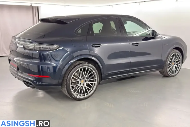 Porsche Cayenne din 2023 cu 83.289 km - oferta POR213945 - foto 6