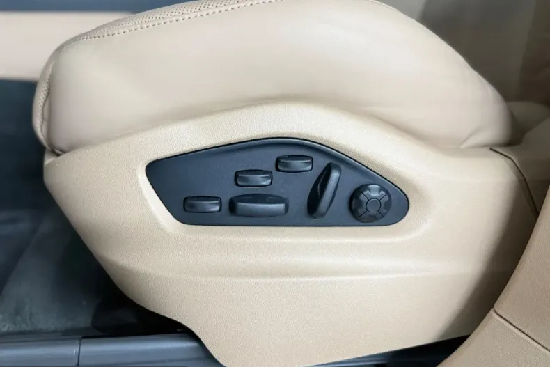 Porsche Cayenne din 2023 cu 83.289 km - oferta POR213945 - foto 11