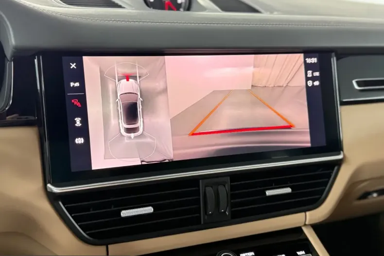 Porsche Cayenne din 2023 cu 83.289 km - oferta POR213945 - foto 20