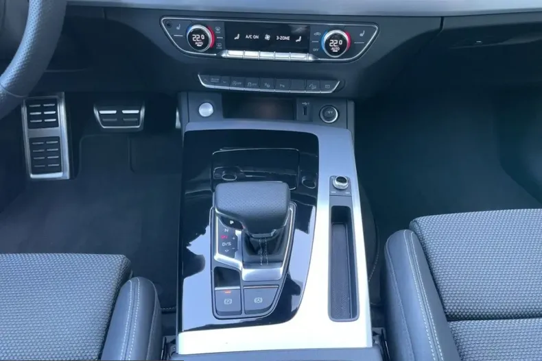 Audi Q5 din 2025 cu 12.212 km - oferta AUD213946 - foto 7