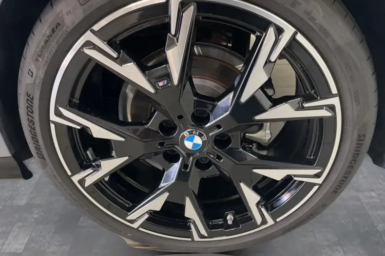 BMW 120 (Seria 1) din 2025 cu 20.226 km - oferta BMW213948 - foto 11