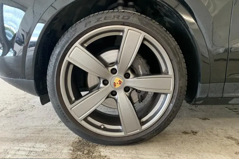 Porsche Cayenne din 2023 cu 94.150 km - oferta POR213950 - foto 5