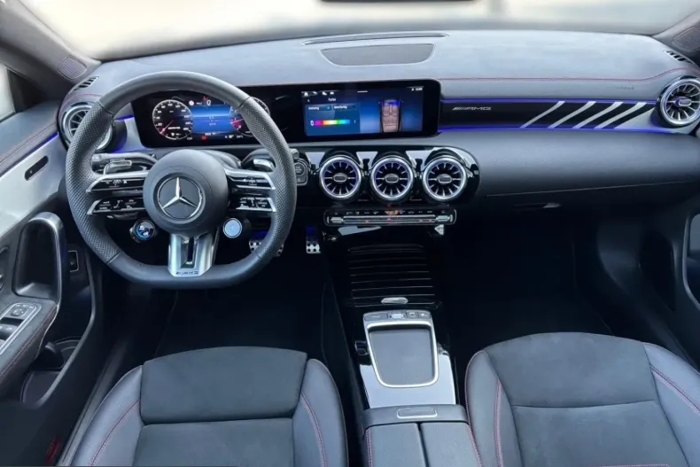 Mercedes-Benz CLA 35 AMG Shooting Brake (Clasa CLA) din 2025 cu 6.272 km - oferta MER213951 - foto 9