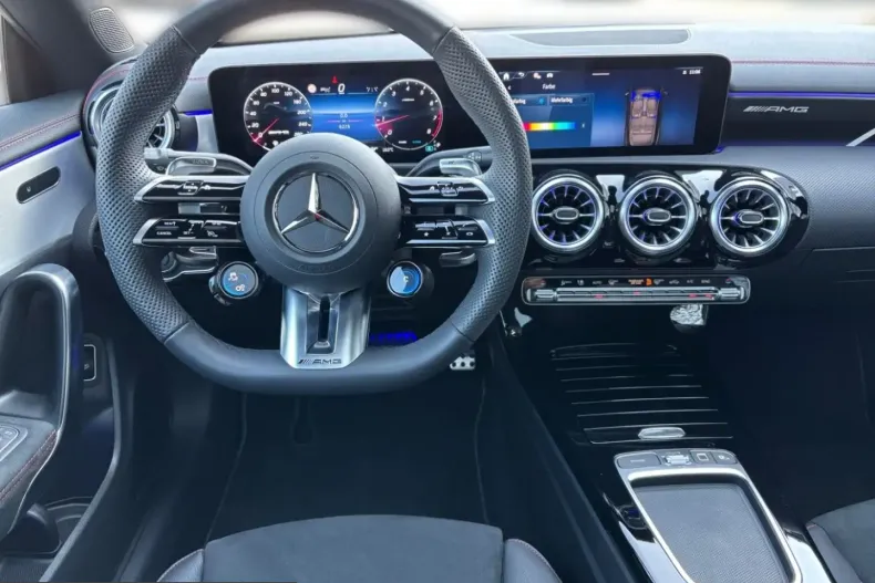 Mercedes-Benz CLA 35 AMG Shooting Brake (Clasa CLA) din 2025 cu 6.272 km - oferta MER213951 - foto 10