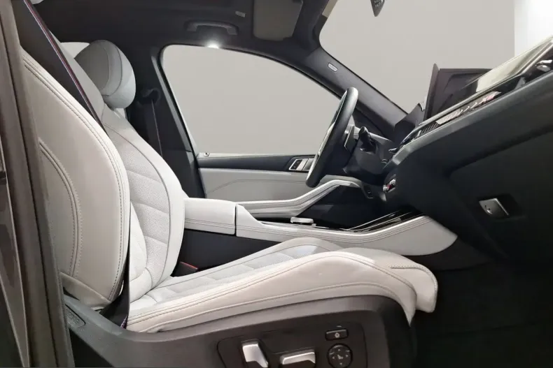 BMW X5 (Seria X) din 2024 cu 11.217 km - oferta BMW213953 - foto 9