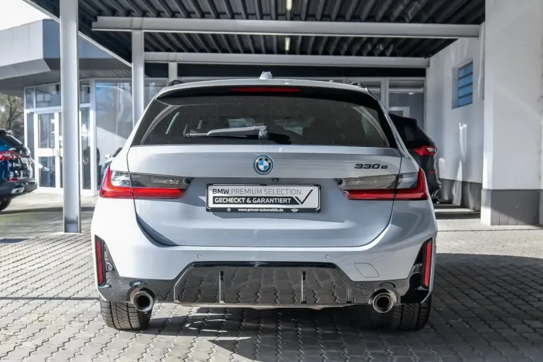 BMW 330 (Seria 3) din 2024 cu 22.400 km - oferta BMW213956 - foto 3
